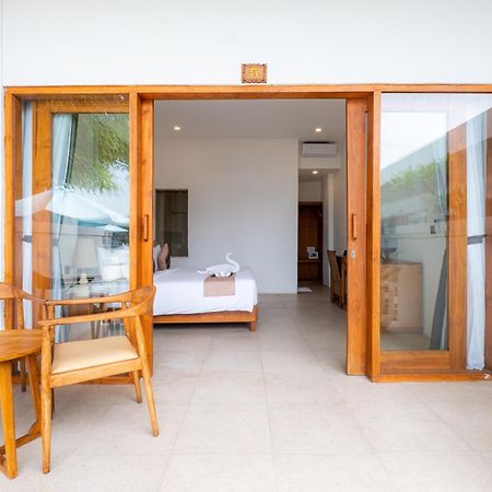 Amp Beach House Toyapakeh エクステリア 写真